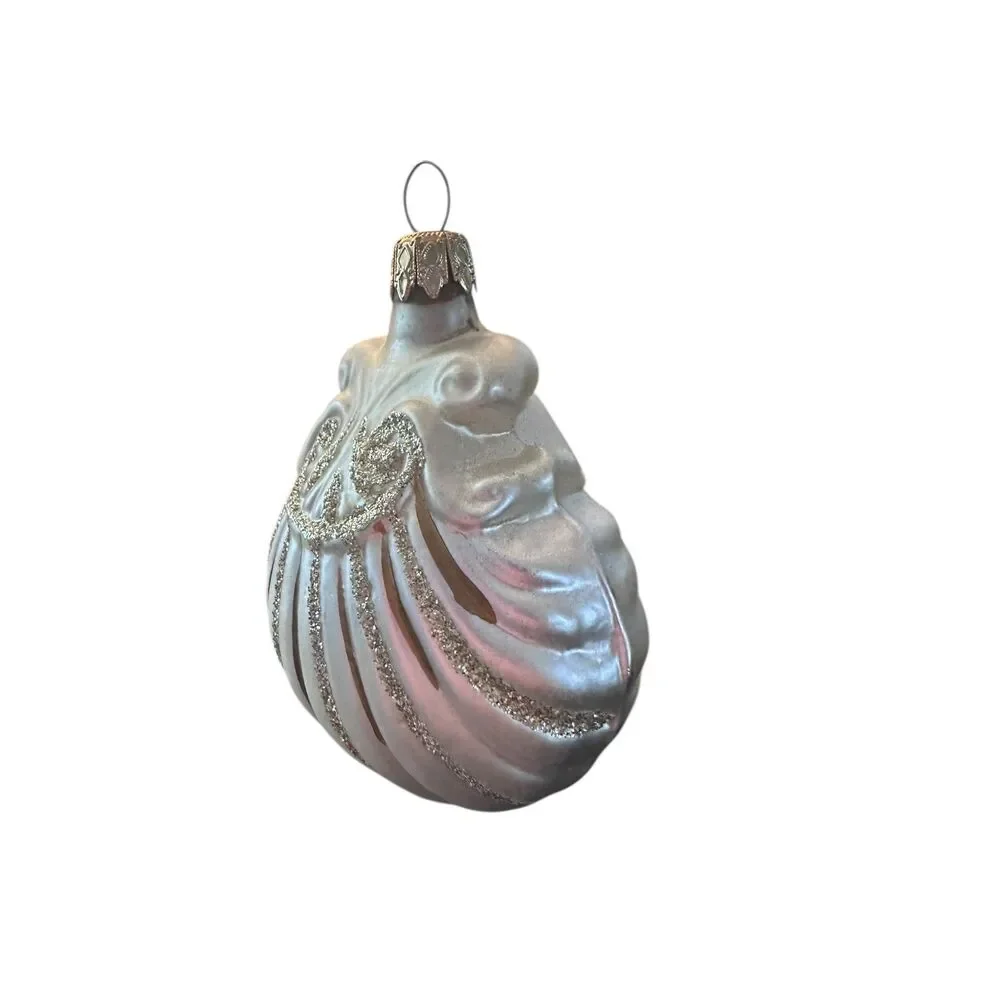 Vintage West German Blown Glass Clam Shell Seashell White Gold Ornament